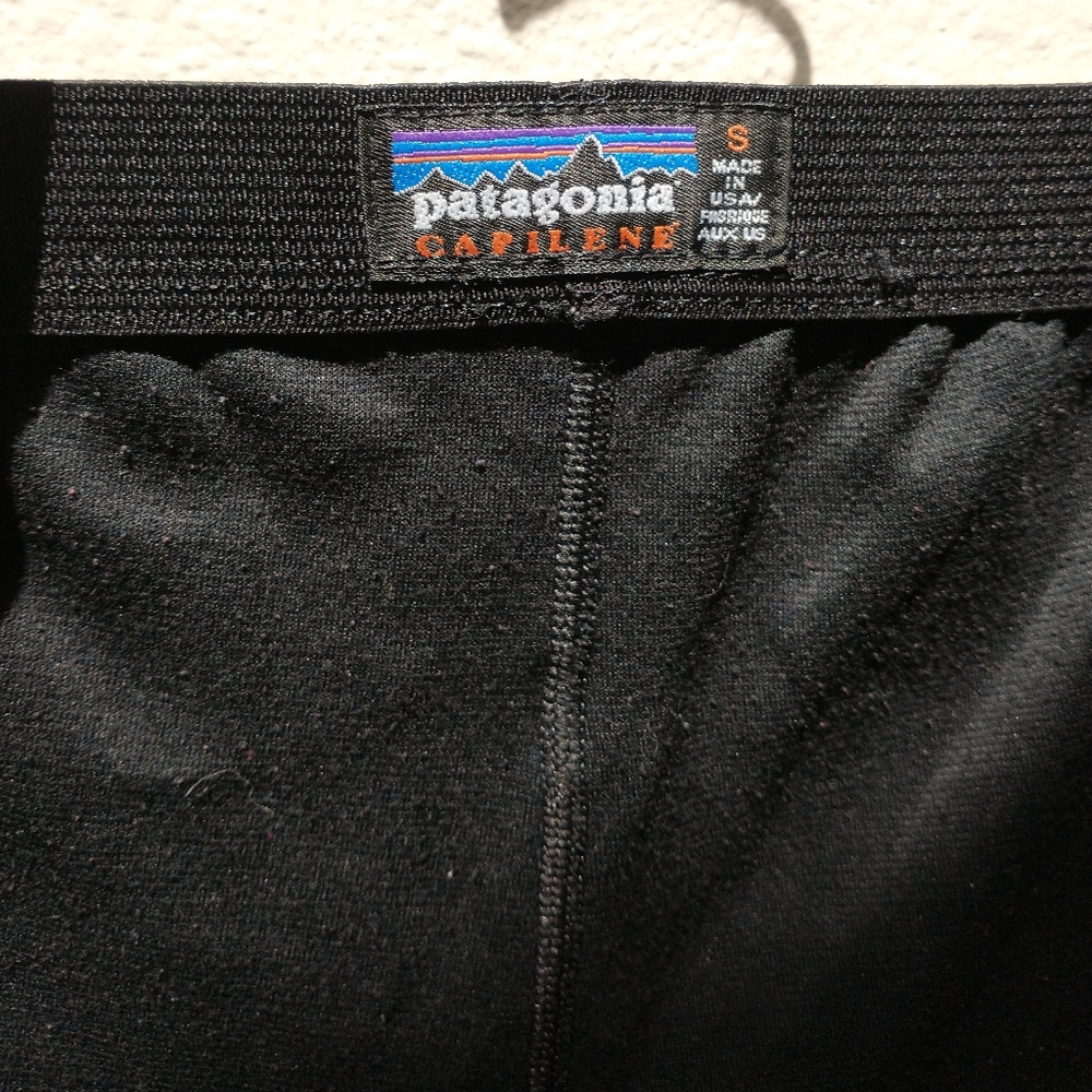 Patagonia capilene men's thermal underwear, size Small